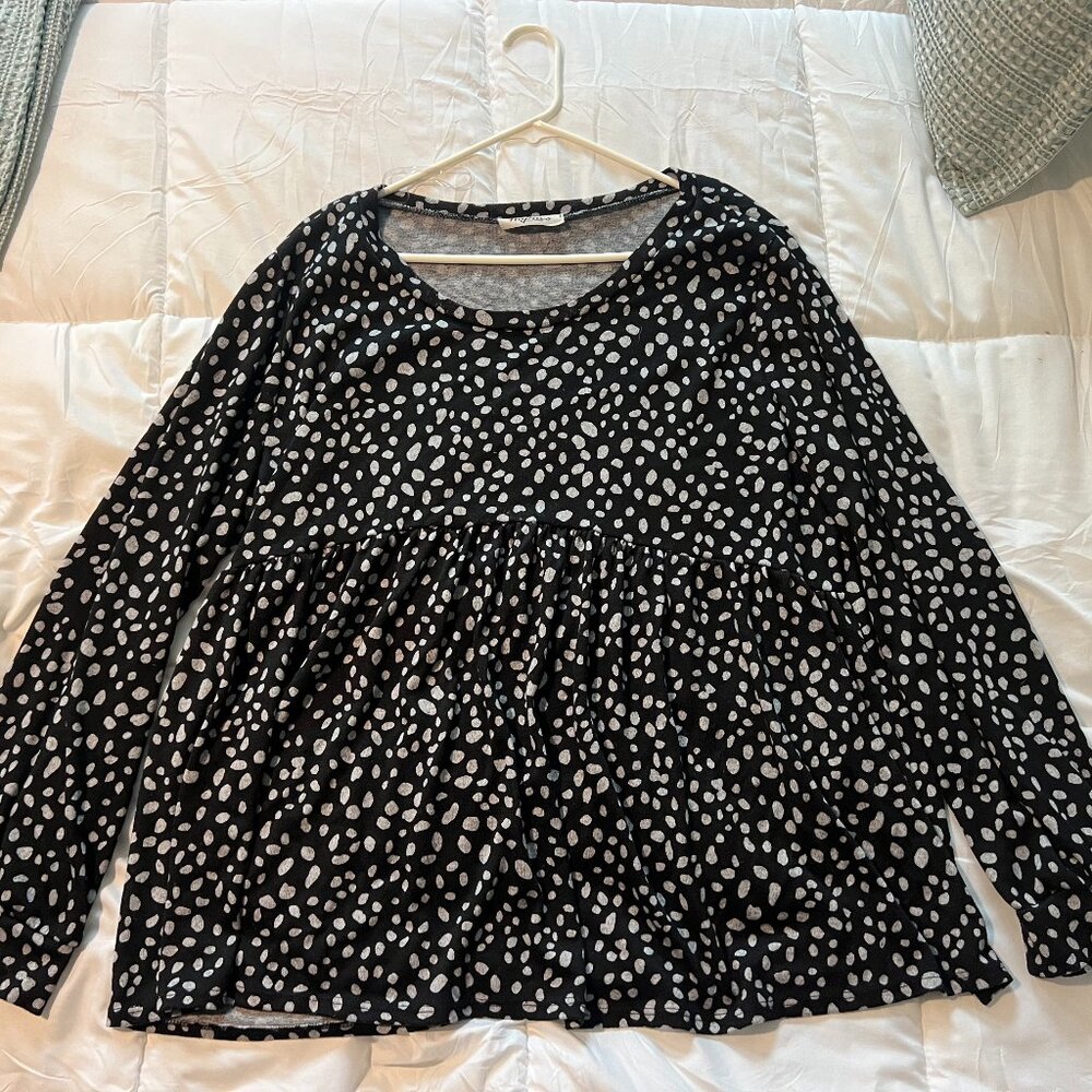 Long Sleeve Black & White Polka Dot top